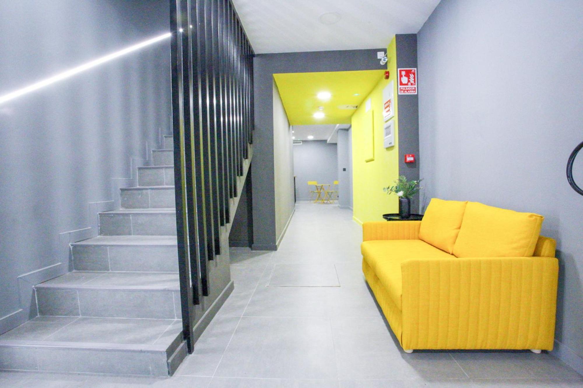 Zur Boutique Hostel Фуeнхирола Екстериор снимка