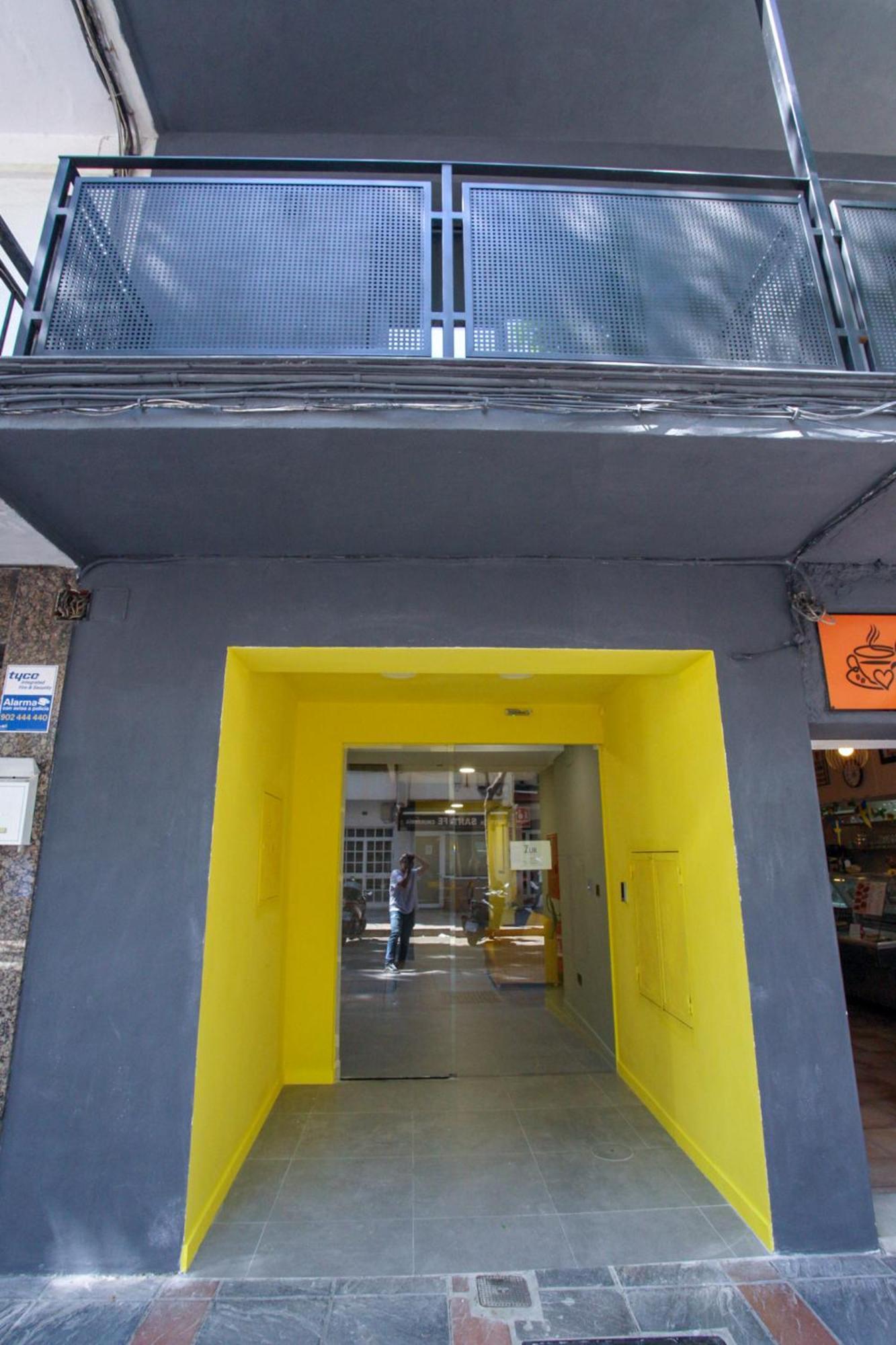 Zur Boutique Hostel Фуeнхирола Екстериор снимка