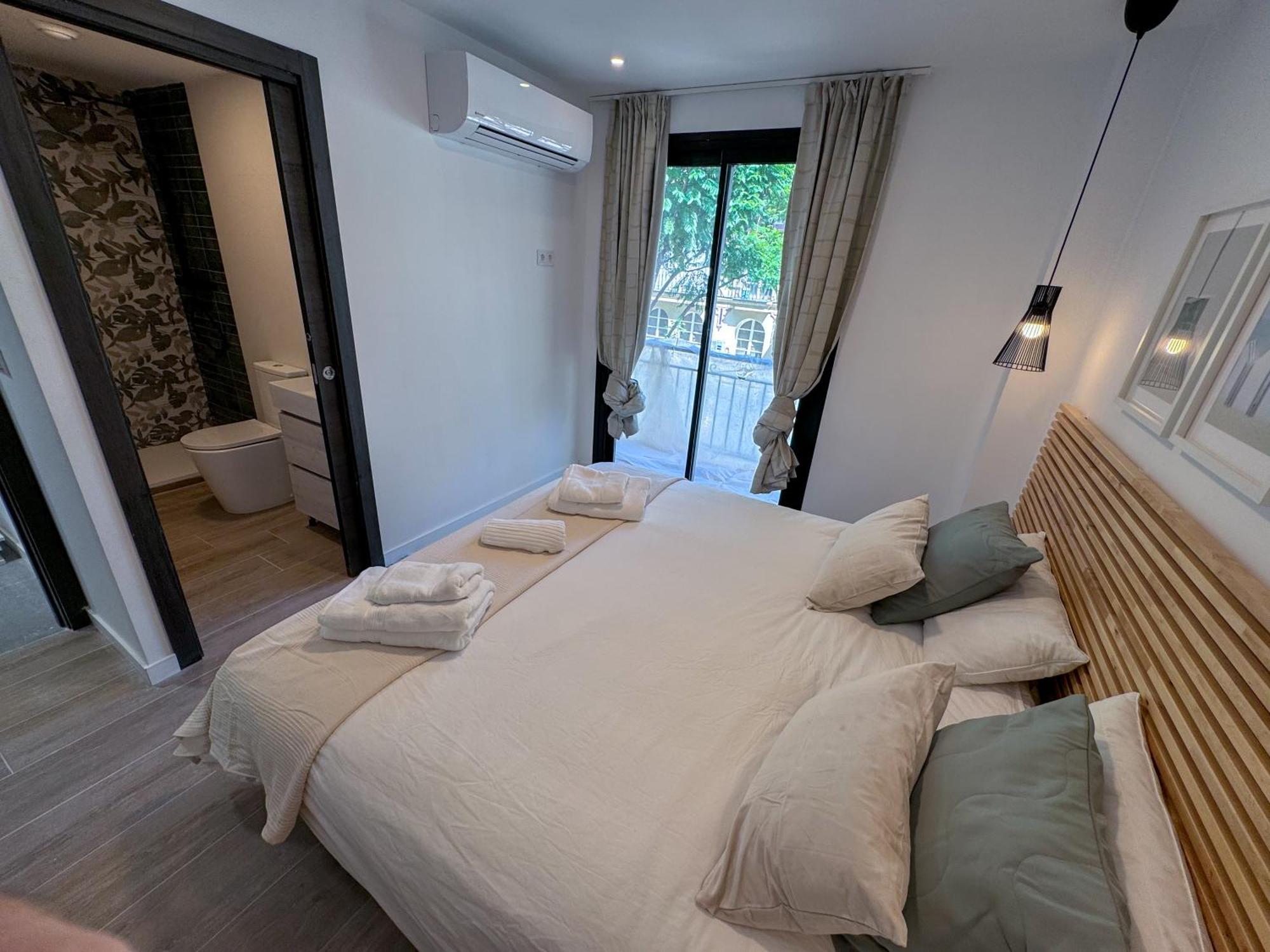 Zur Boutique Hostel Фуeнхирола Екстериор снимка
